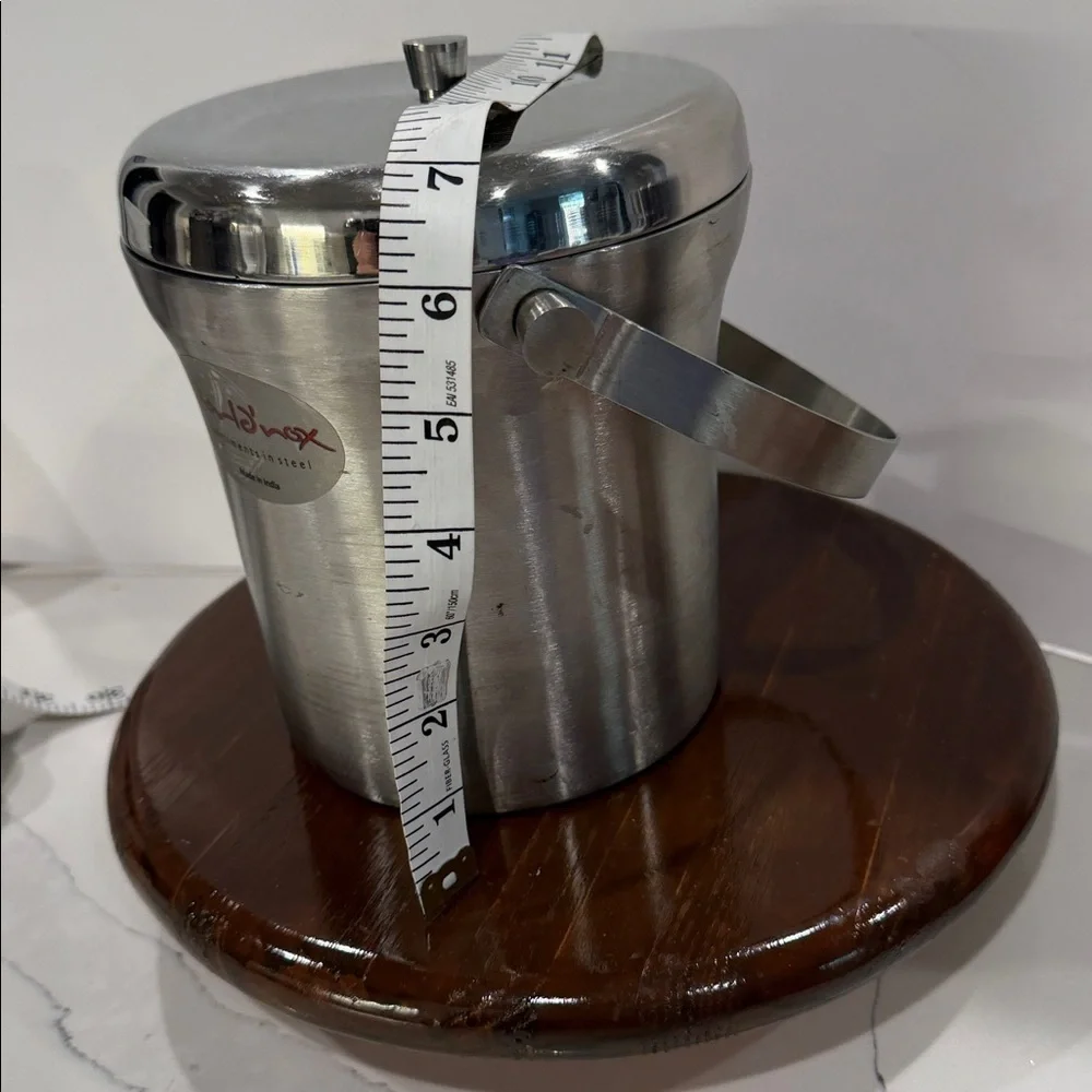 World’nox Stainless Steel 7” Insulated Ice Bucket with Handle. Made in India.